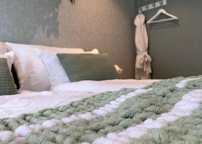 Guest house Fruenes Volda