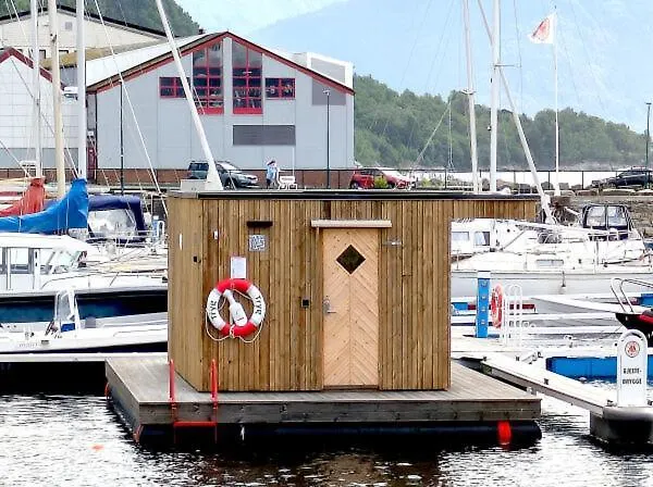 Guest house Fruenes *